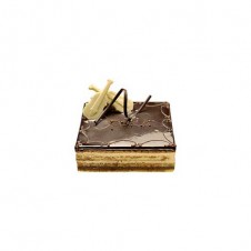 Opera cake by Bizu